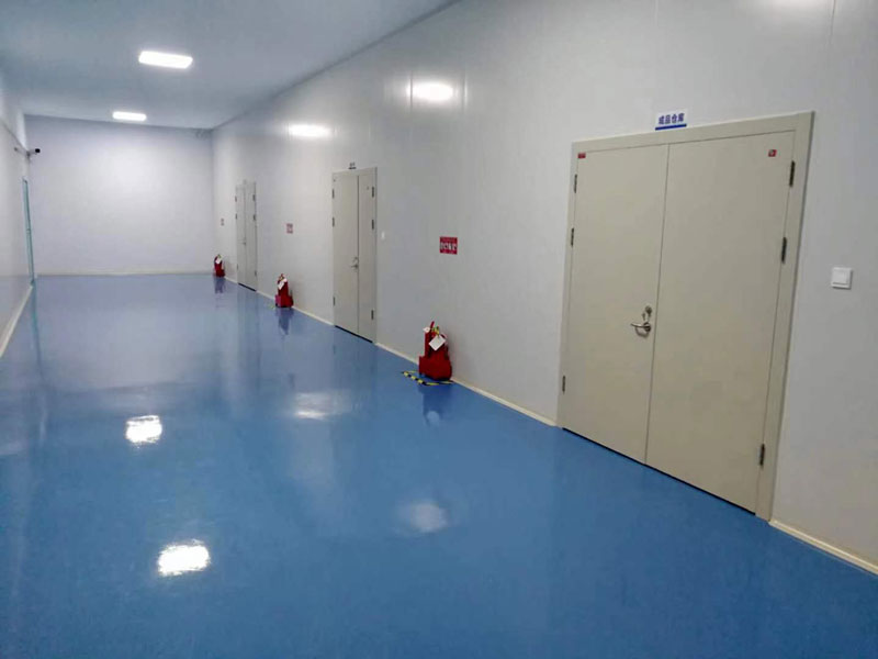 醫(yī)護(hù)防護(hù)用品生產(chǎn)現(xiàn)場(chǎng)